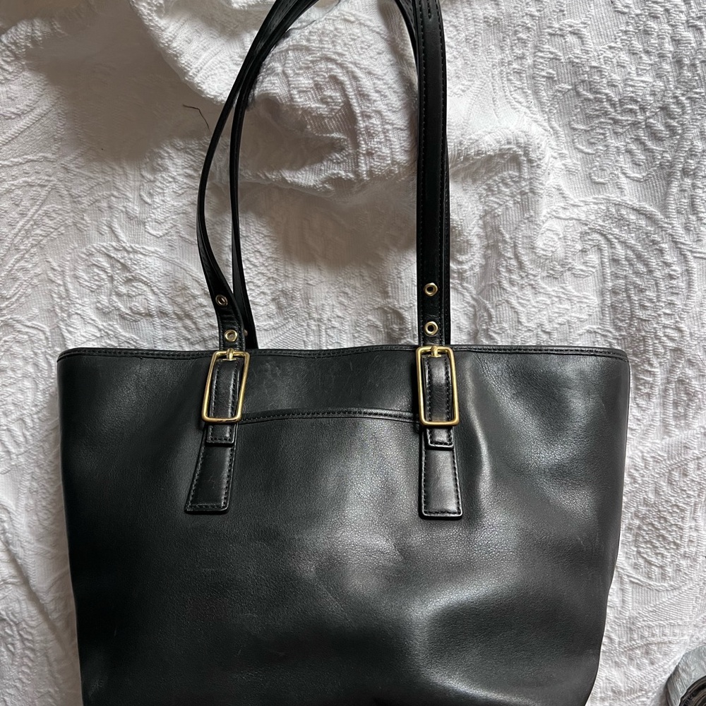 Small Coach Tote Blqck 9847